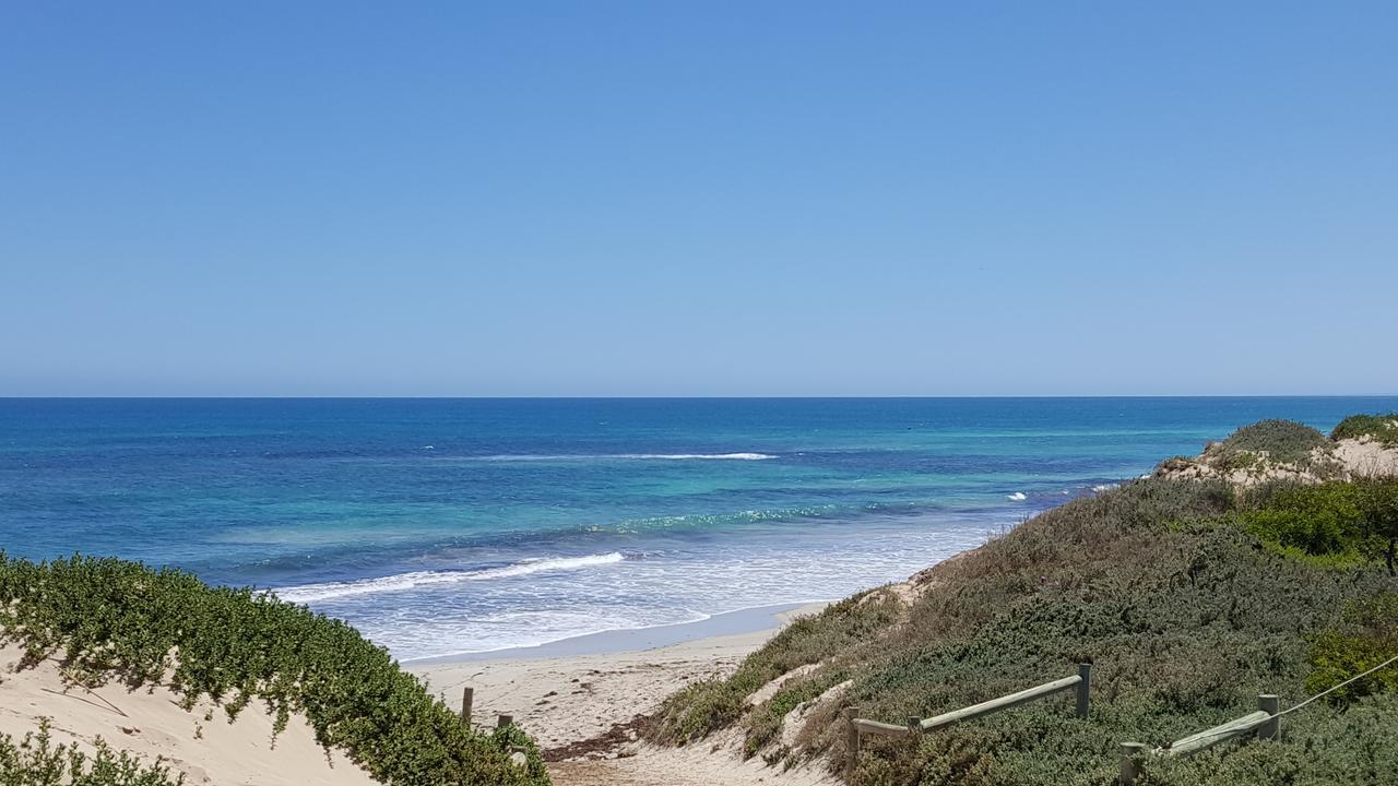 Sunset Beach Holiday Park Geraldton Exterior photo