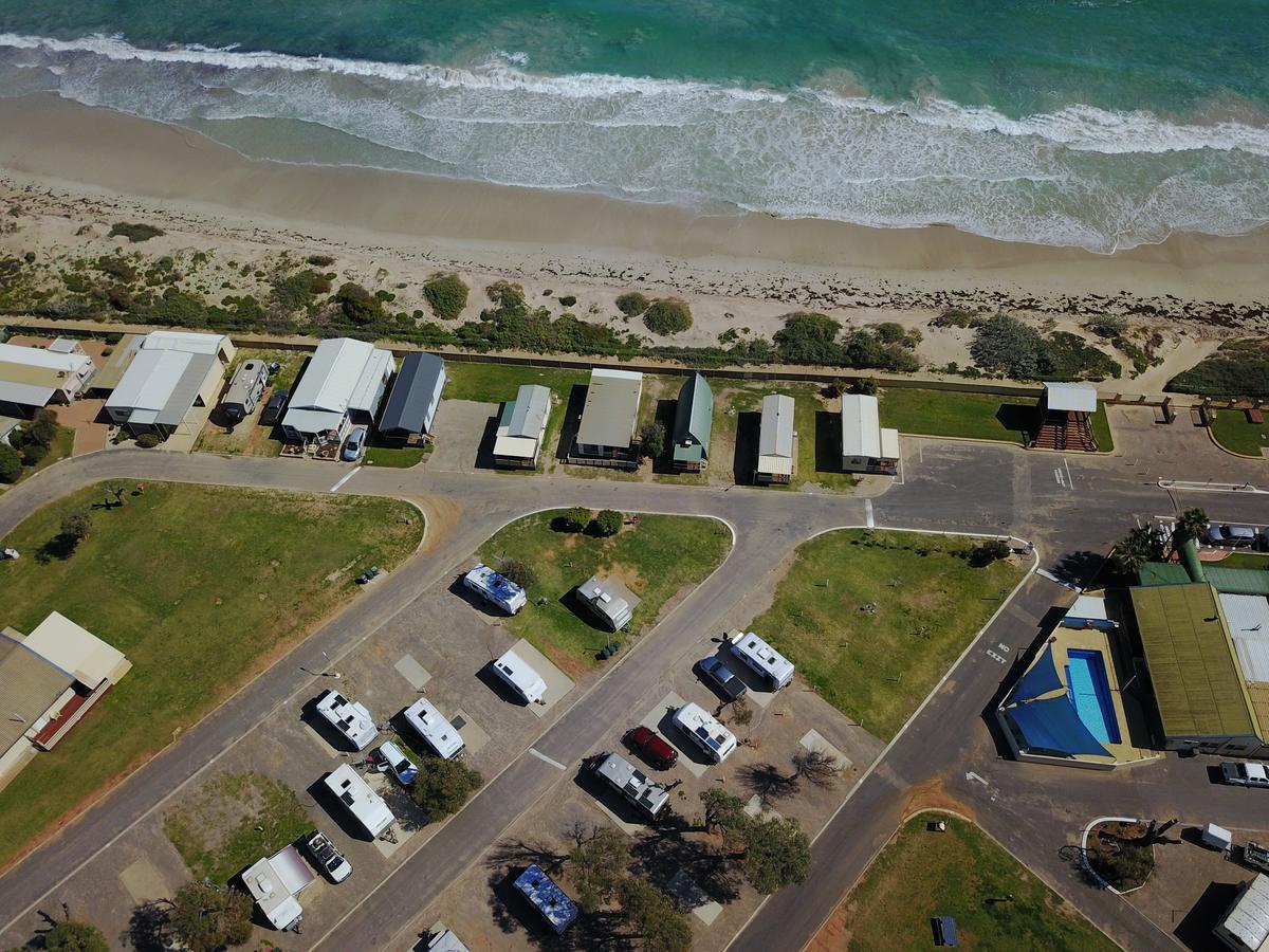 Sunset Beach Holiday Park Geraldton Exterior photo