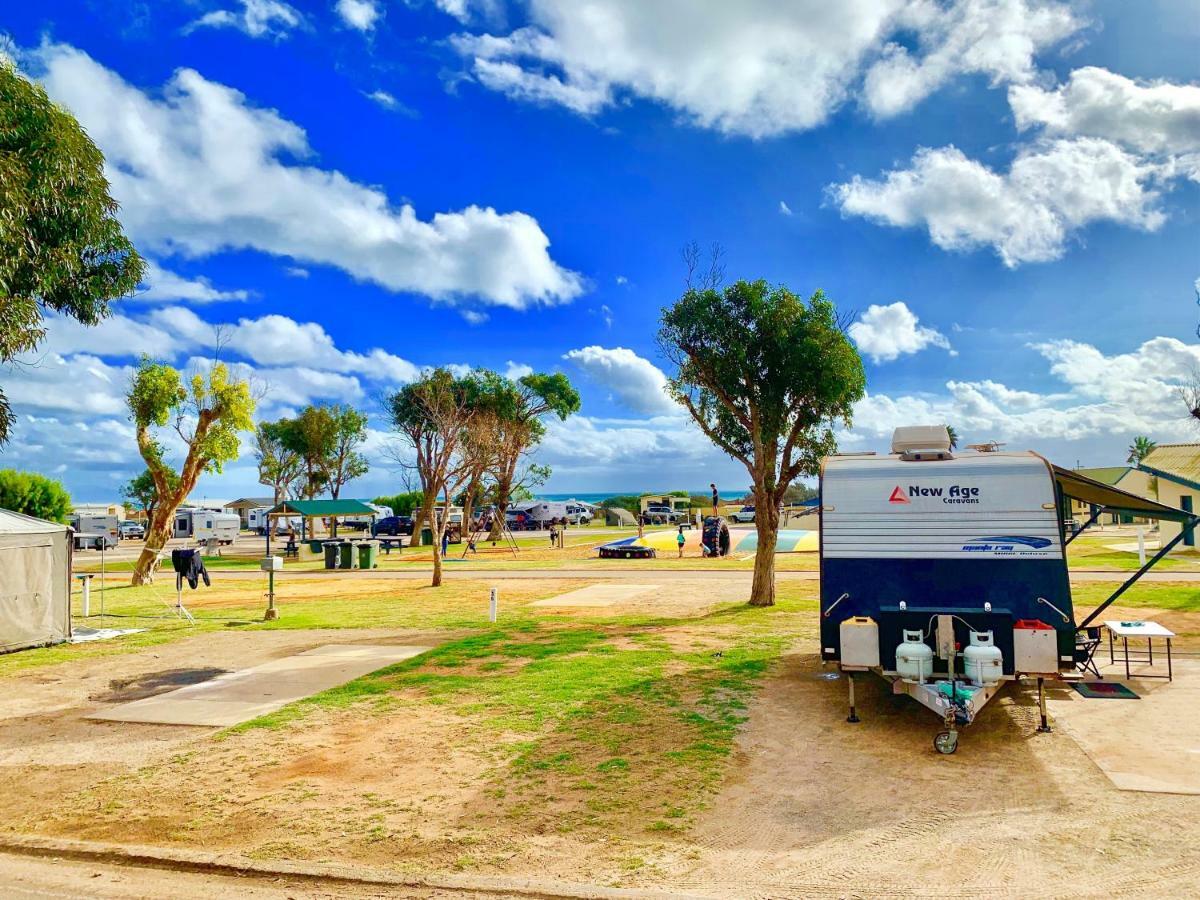 Sunset Beach Holiday Park Geraldton Exterior photo